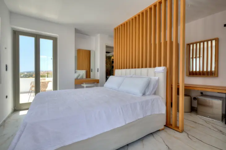 suite-paros-superior-ipnodomatio-goldenbay.gr